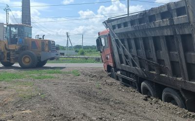 Эвакуация грузовых авто и автобусов. 24 часа. - Петровск-Забайкальский, цены, предложения специалистов