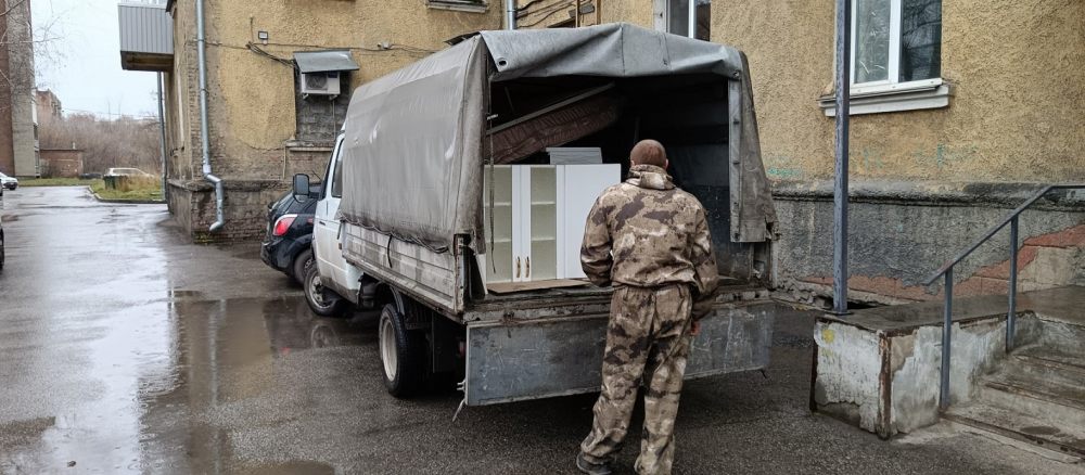 Услуги грузчиков. Квартирные переезды. Без выходных стоимость услуг и где заказать - Чита