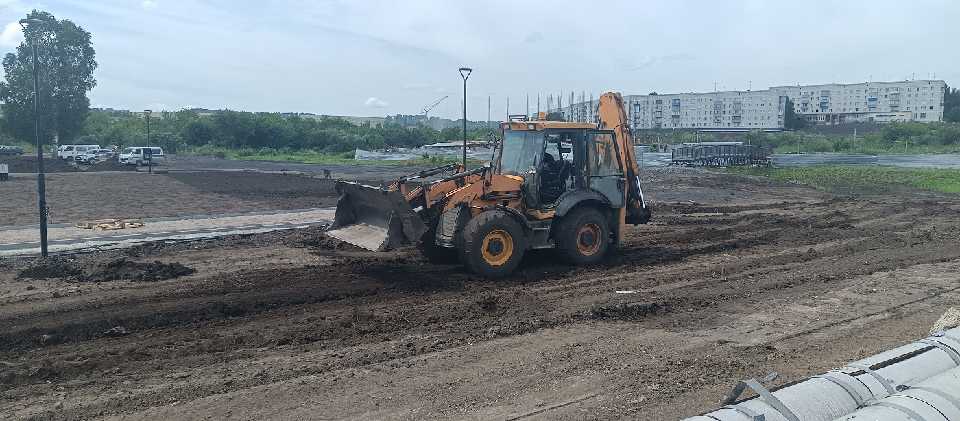 Услуги спецтехники для планировки площадок, территорий стротельства в Петровске-Забайкальском